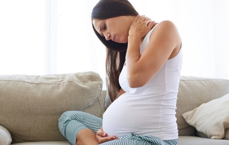 جابه‌جا شدن مرکز ثقل بدن در بارداری