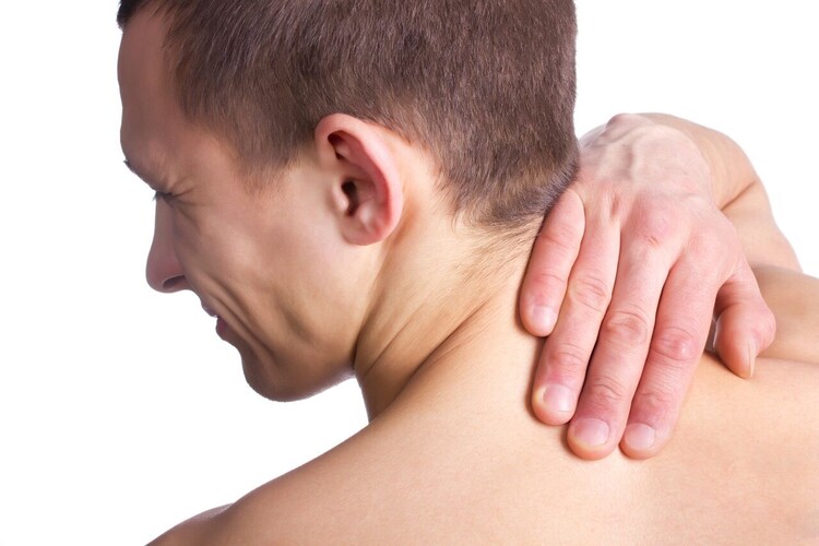 علت درد بعد از جراحی دیسک گردن چیست؟