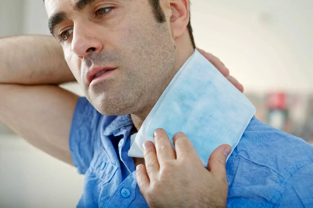 گرما و سرما درمانی برای گردن درد